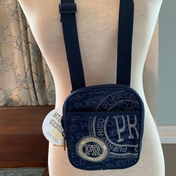 Robin Ruth Handbags - Robin Ruth Cross Body Bag w/Puerto Rico Stamp  NWT